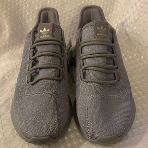 Women’s Adidas, Tubular Shadow sparkling gray sneakers, women’s size 9, men’s 7.